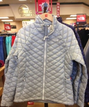 Light weight quilted down jacket great for those cold work out mornings